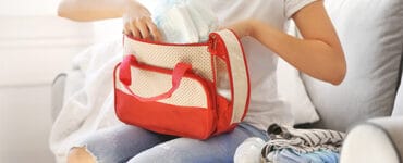 Pros and Cons of Using a Diaper Bag